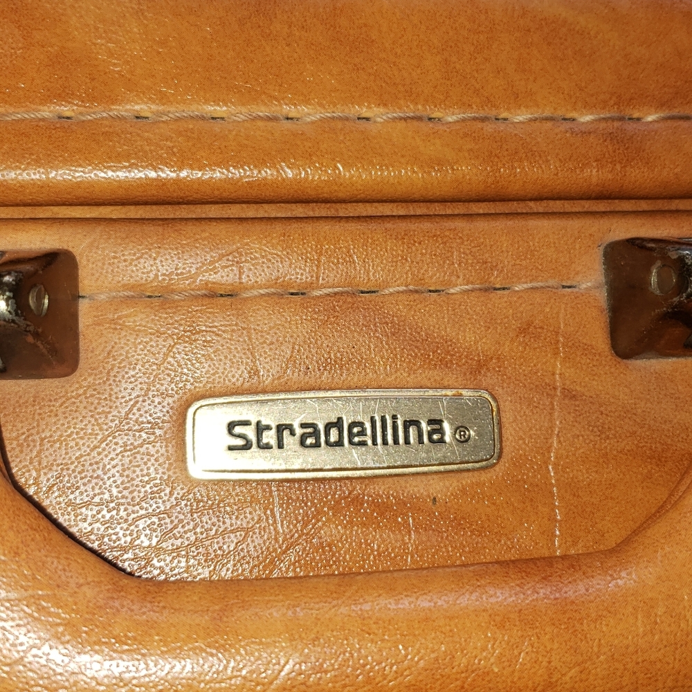 Stradellina Leather Briefcase - Picture 10 of 10